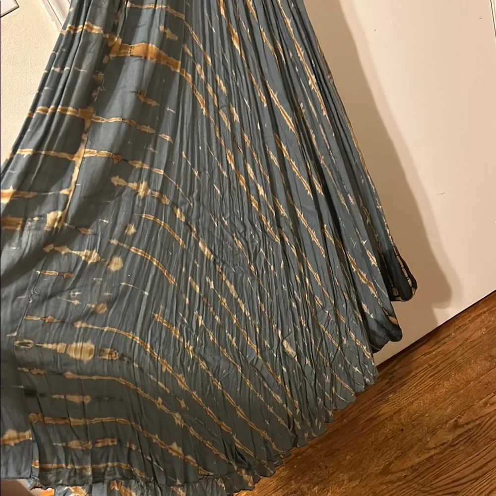 Maxi Hippie Dress - Picture 5 of 9